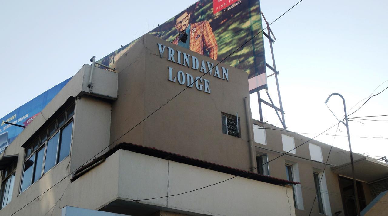 Vrindavan Lodge Solapur Exterior photo